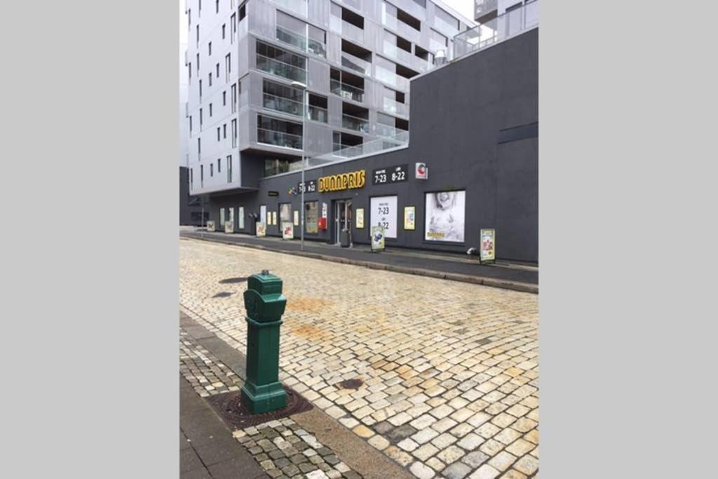 Nice Central Appartment ベルゲン エクステリア 写真